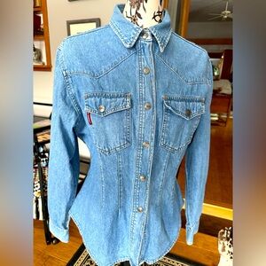 Union Bay Vintage Western Shirtwaist Snap Long Sleeve Faded Denim Top W/ Pockets